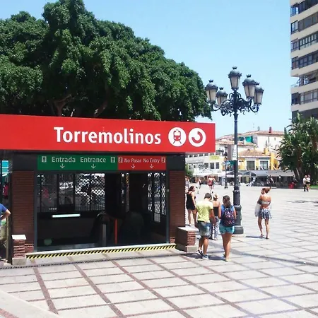 Apartamento Duplex Frente Al Mar Paseo Maritimo Appartement *